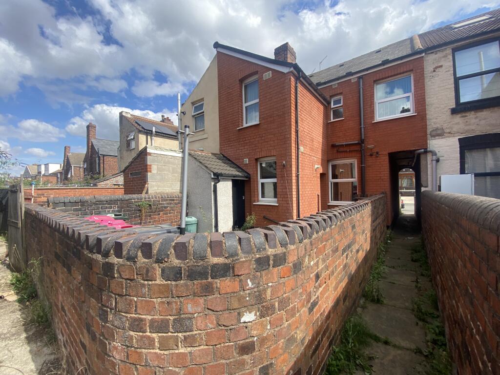 House in Sheffield - View 2