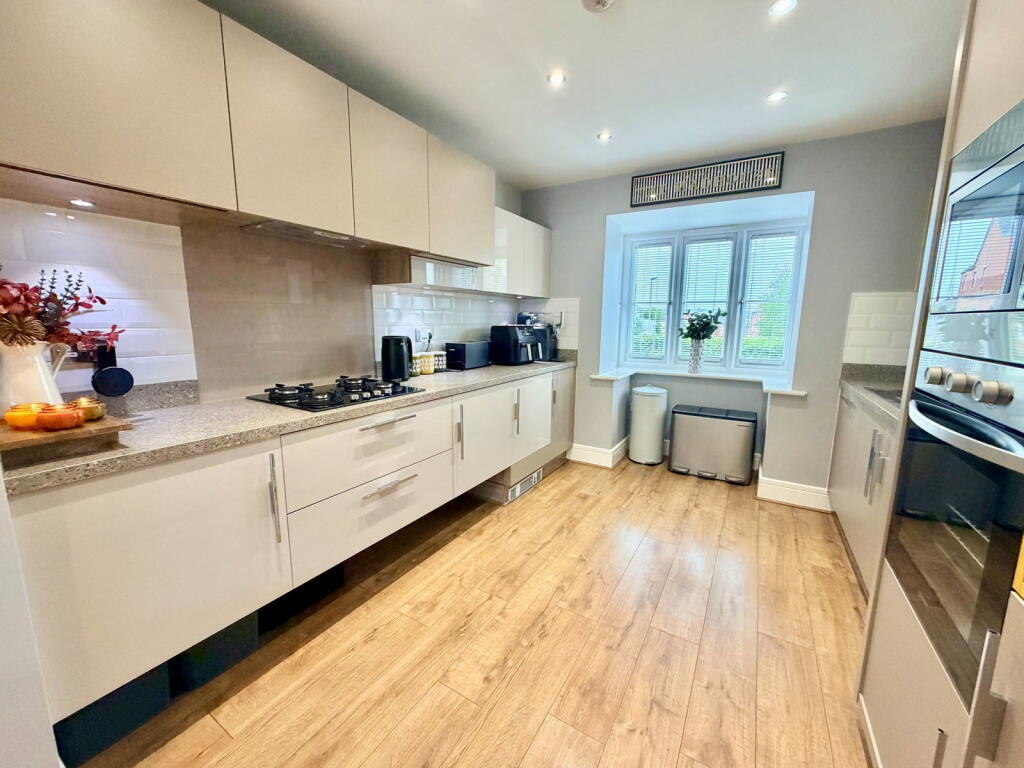 Collier Way, Mapplewell, Barnsley, S75 6GJ photo 5