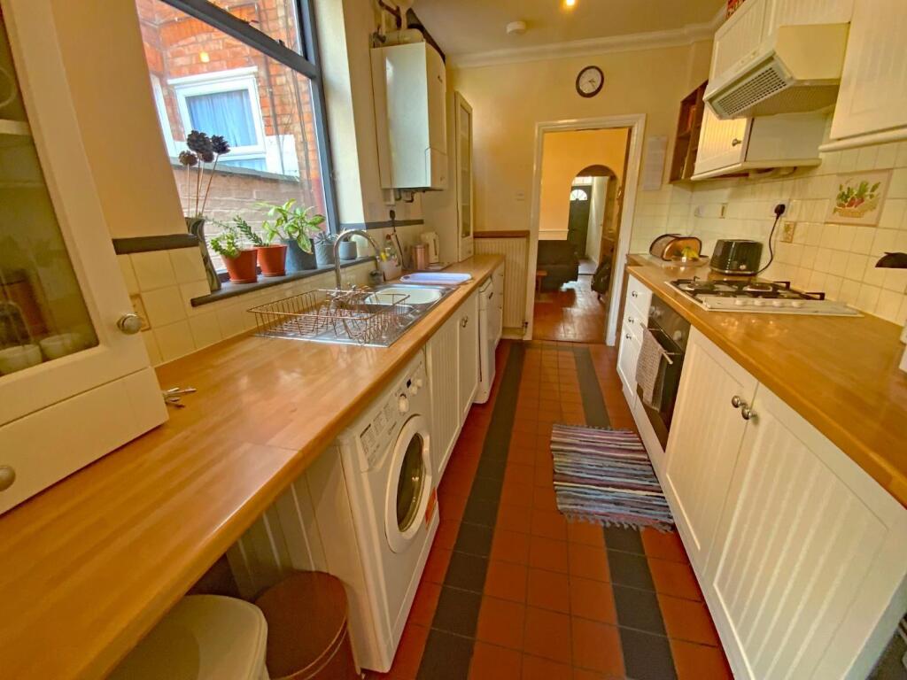 Walton Street, West End, Leicester - More