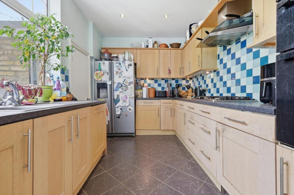 Wanstead Park Avenue, Aldersbrook - View 6
