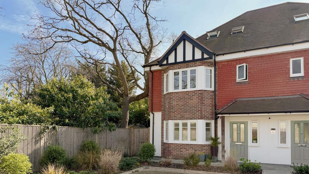Main image of property: Pollards Hill South, London, SW16