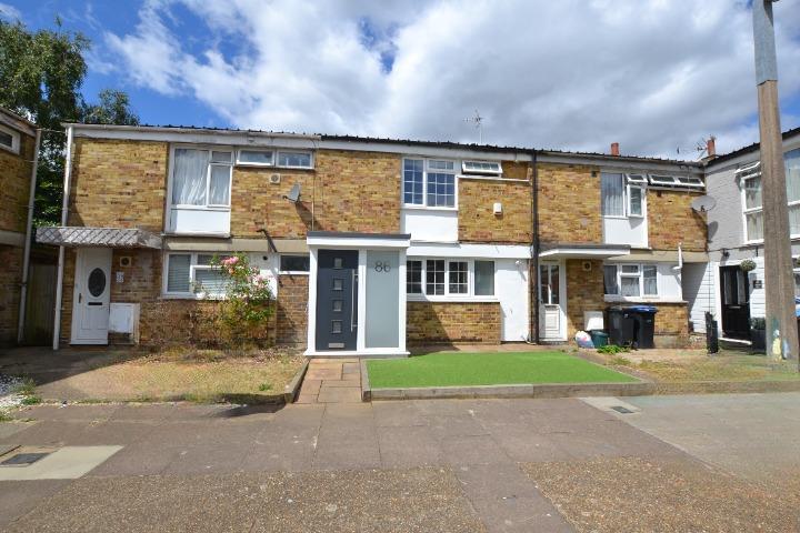 Main image of property: Spinning Wheel Mead, Harlow, Essex, CM18