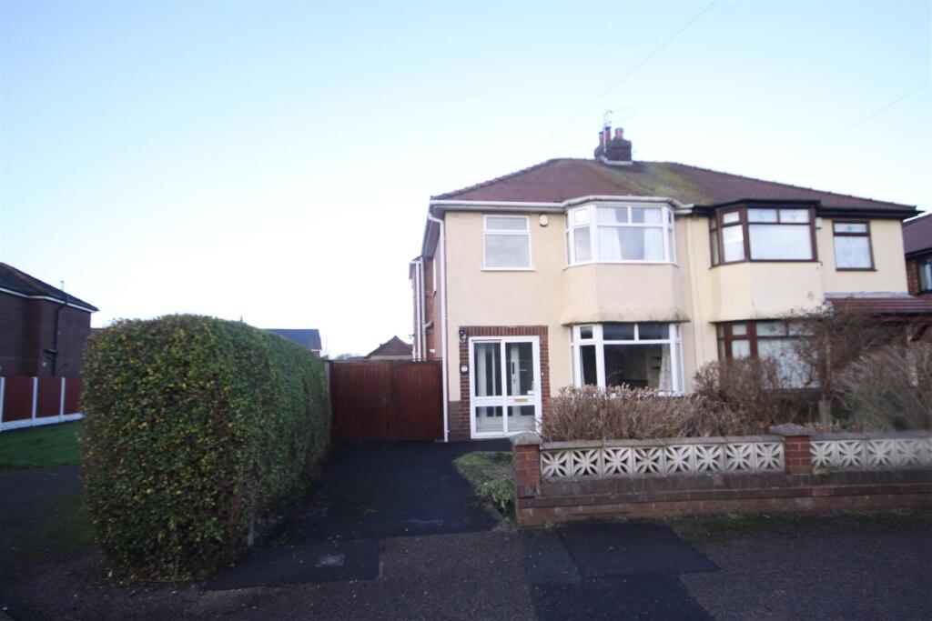 Highfield Road, Ormskirk photo 2