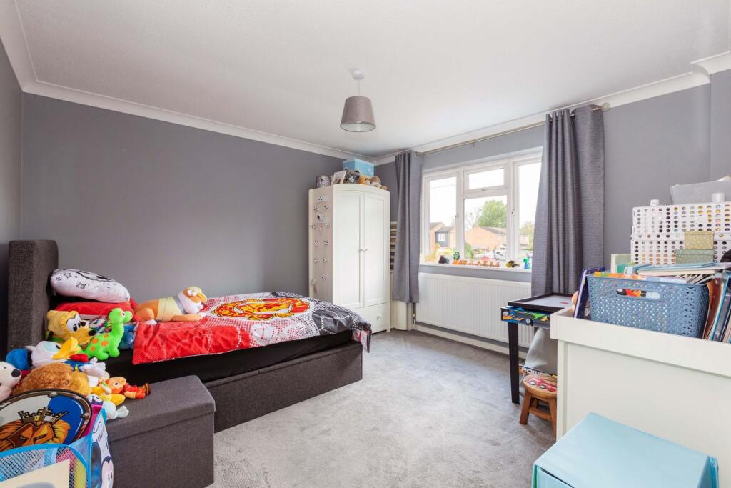 House in Slough - View 5