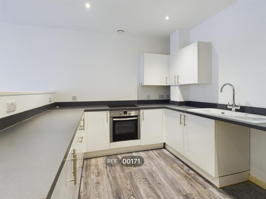 Main image of property: Queens House, Paragon Street, HU1 3AG
