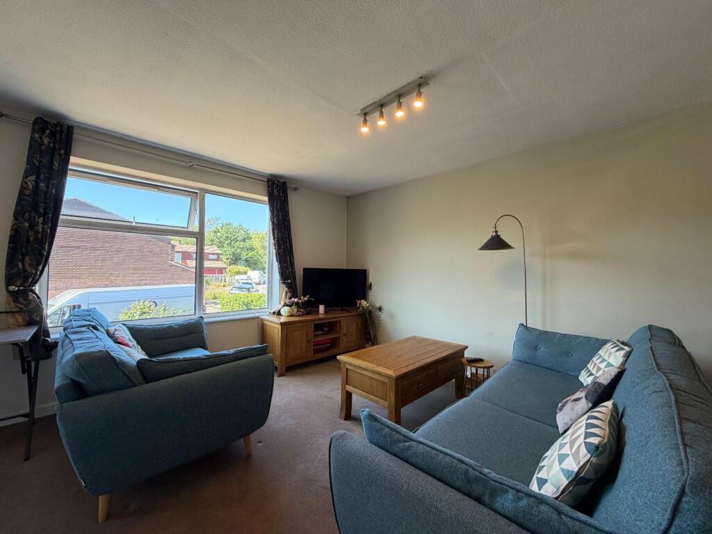 Apartment in Tonbridge - View 5