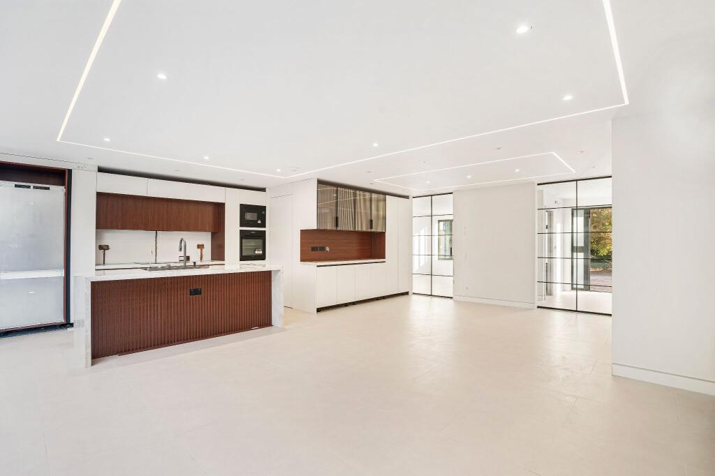 House in Potters Bar, Oakmere - View 4