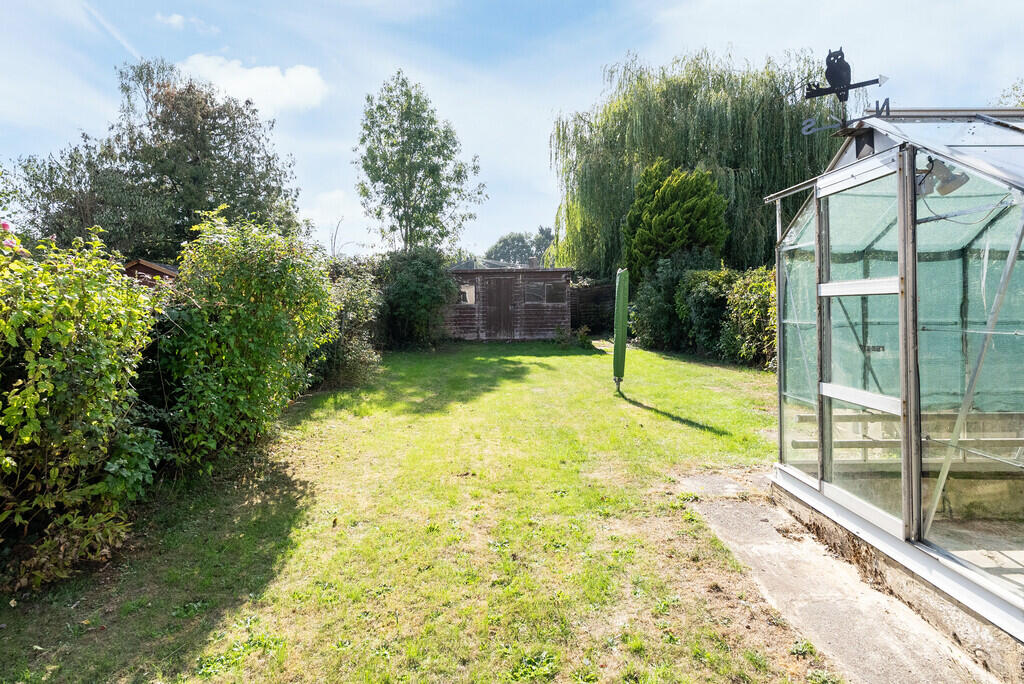 House in Redhill - View 3