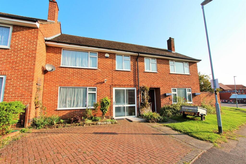 Main image of property: Churchill Close, Leicester, LE2