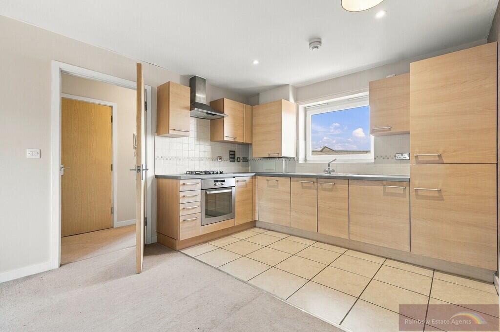 Apartment in Chelmsford - View 5