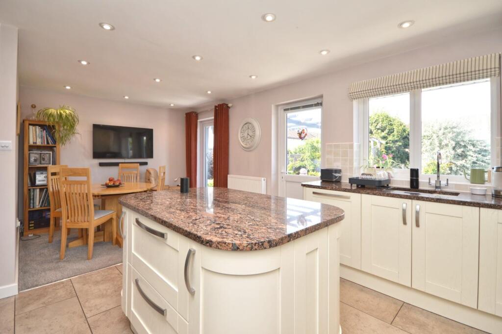 House in Keynsham, Bath and North East Somerset - View 4