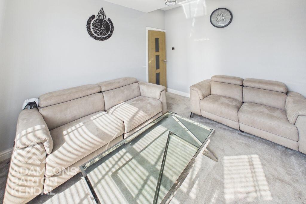 House in Oldham - View 4