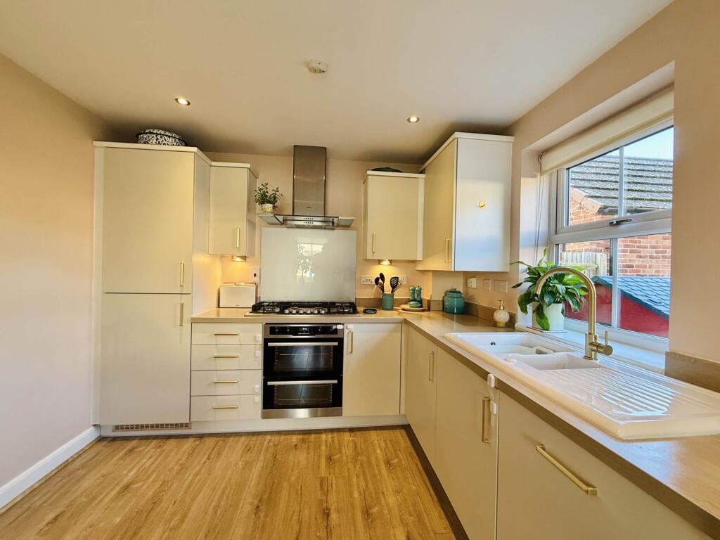 Imray Place, Wallingford photo 2