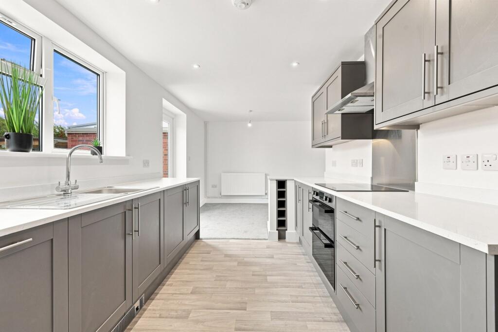 House in East Suffolk, Drybridge Hill, Woodbridge - View 5