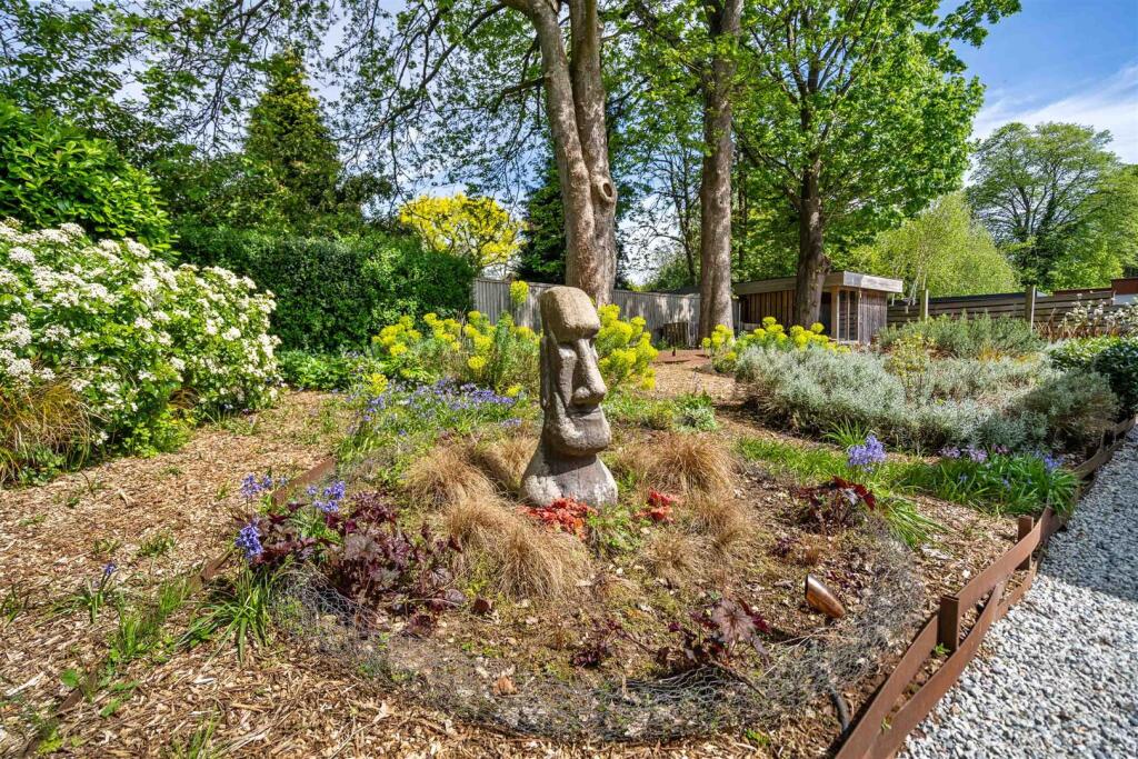 Additional image 17 of Chattock Gardens, Solihull, B91