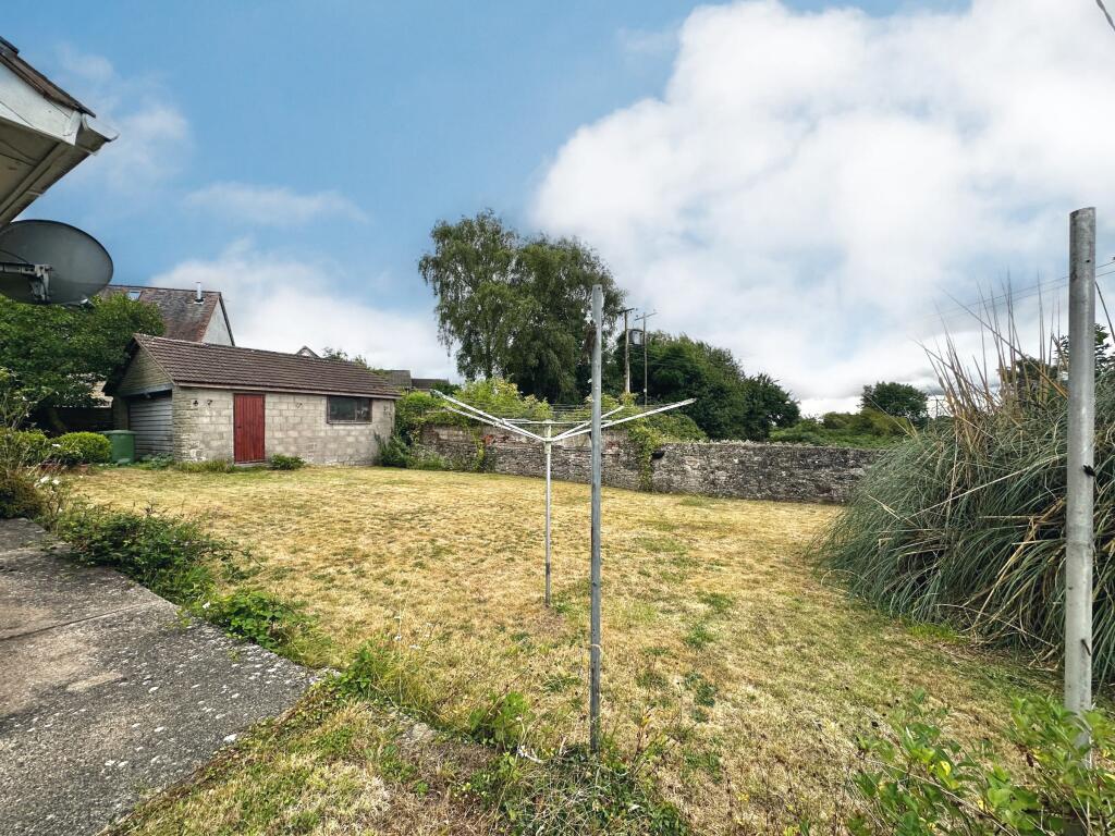 Bungalow with outstanding planing application - Yorkley, Lydney photo 4
