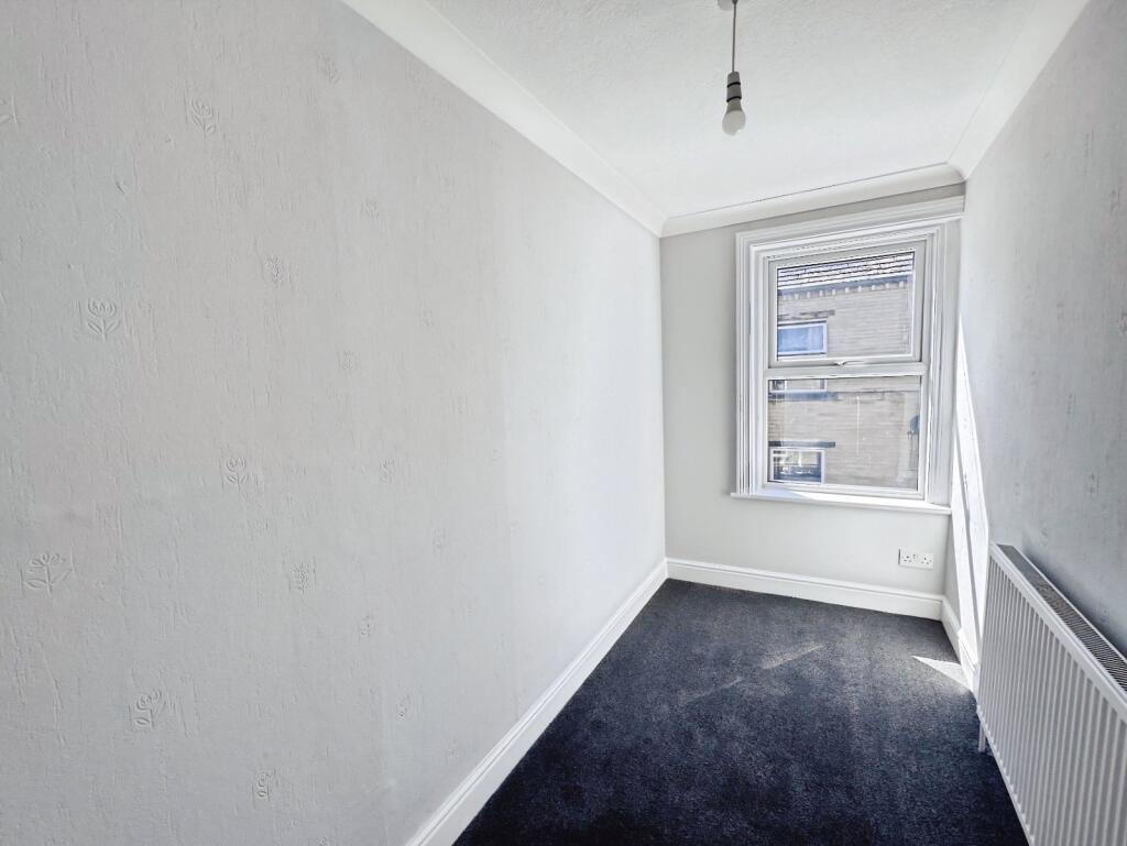 Claremont Street, Cleckheaton, BD19 - More