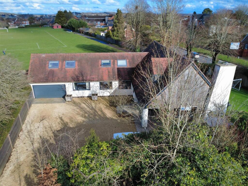 Main image of property: Buckingham Road, Newbury