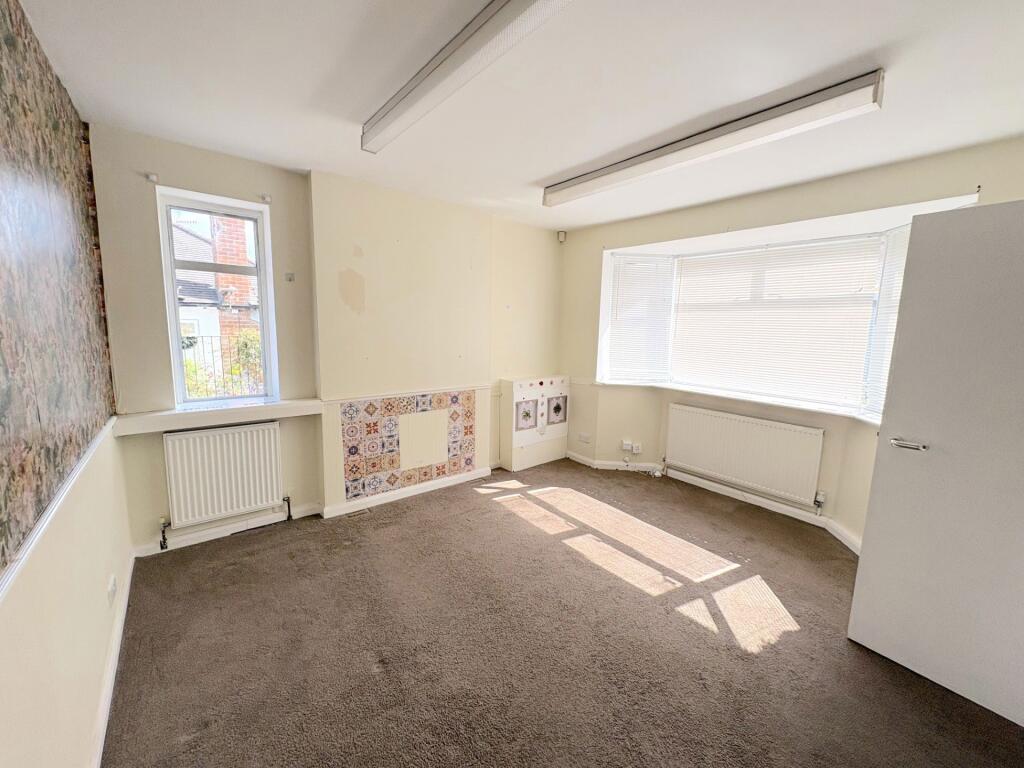 House in Nottingham - View 2