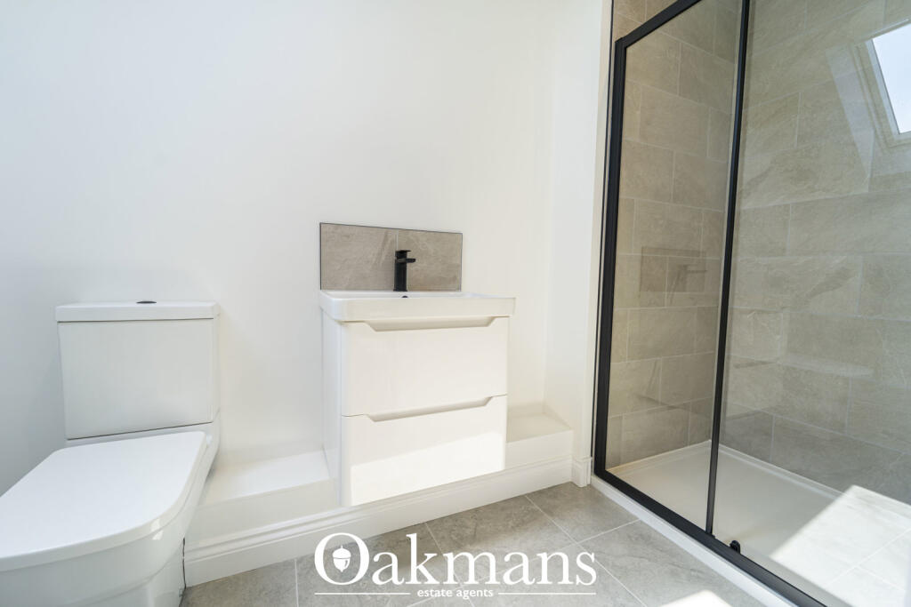 House in Dudley - View 5