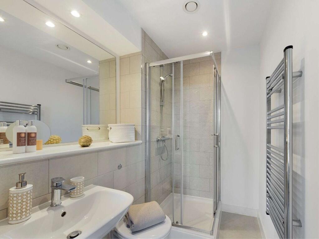Apartment in Manchester - View 5