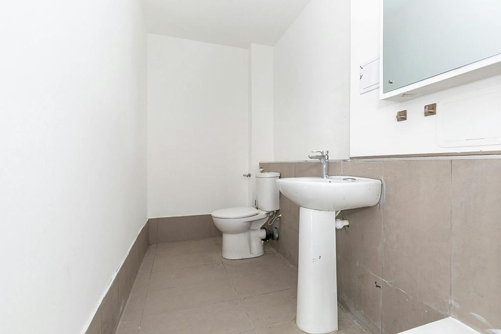 61 WALLIS ROAD12.jpg