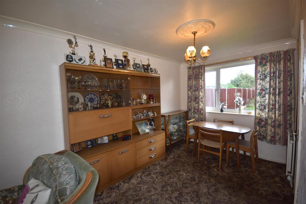 House in Doncaster, Snaith and Cowick - View 5