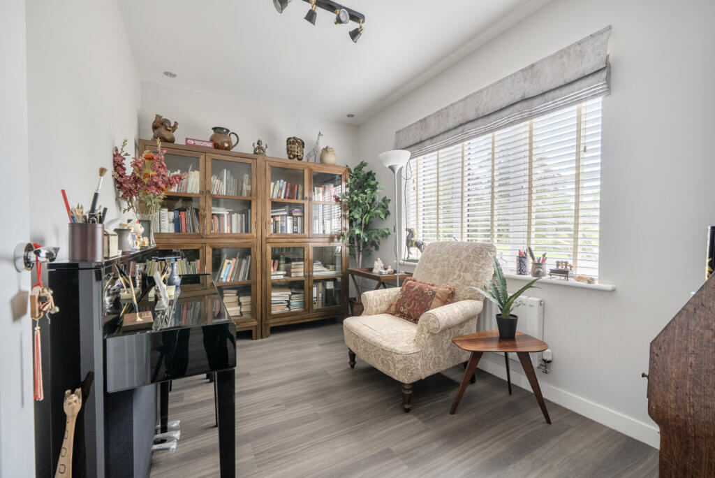 Honor Avenue, Burghfield Common, Reading, Berkshire, RG7 - View 5