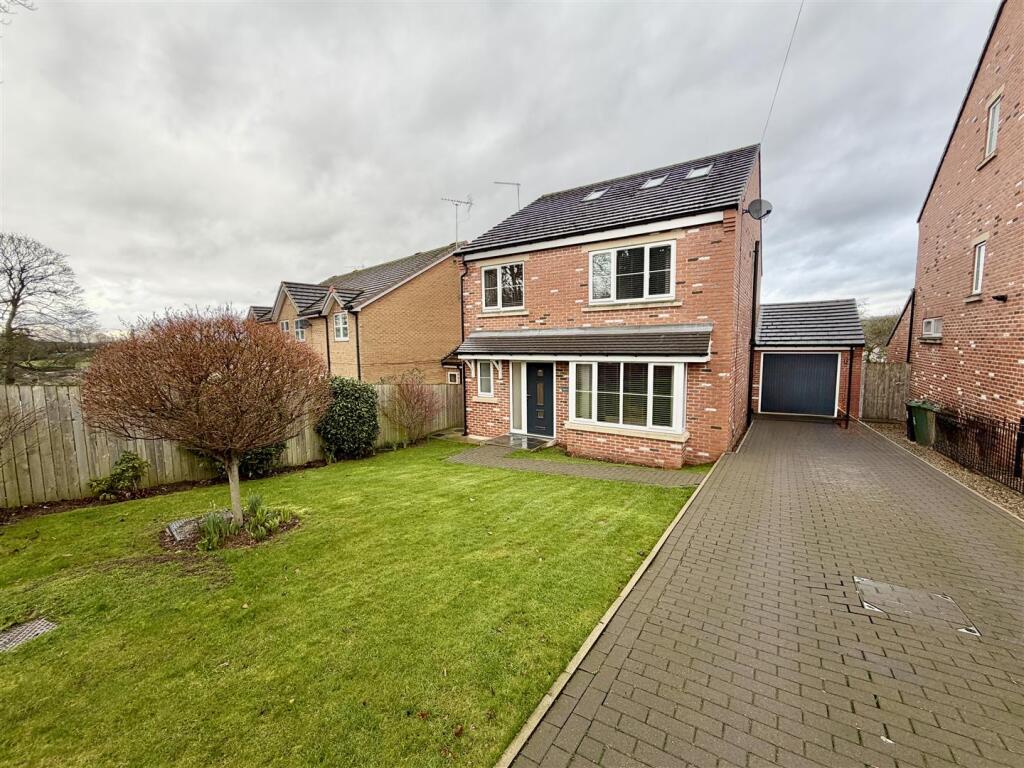 Main image of property: Westfield Lane, Kippax, Leeds