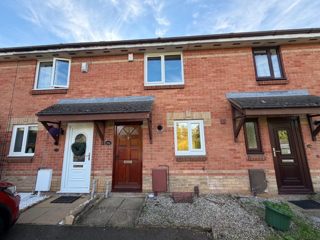 Main image of property: Benskins Oval, Leicester, LE4 2HT