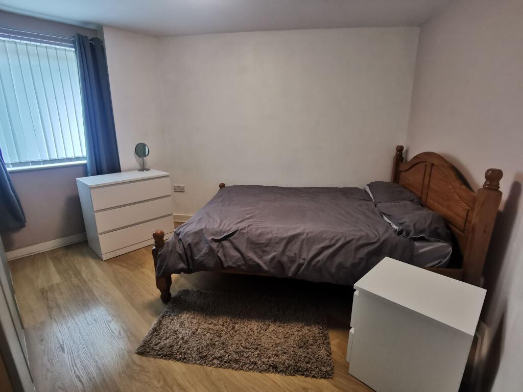 Apartment in Manchester - More