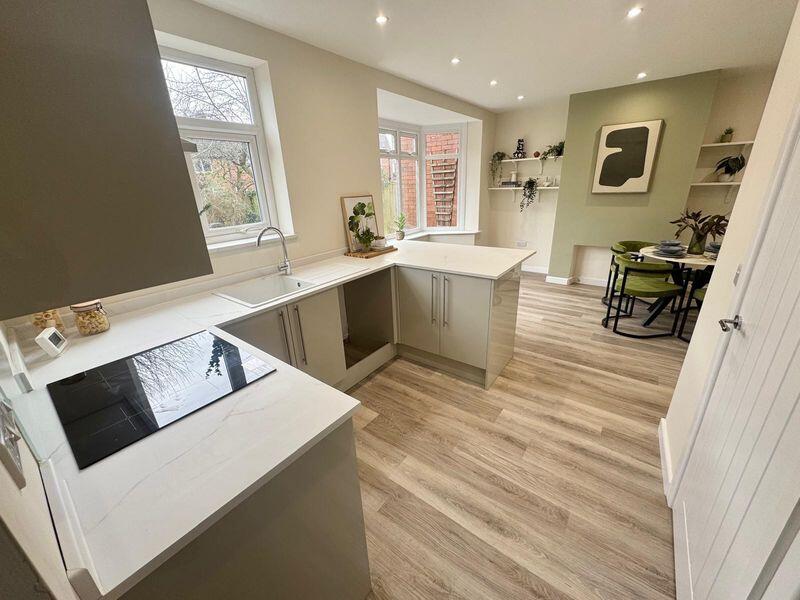 Mitcham Crescent, High Heaton photo 3