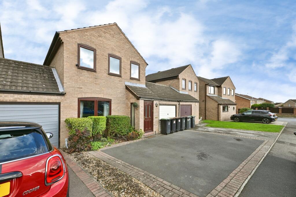 3 Bedroom Detached in NG16 2UF