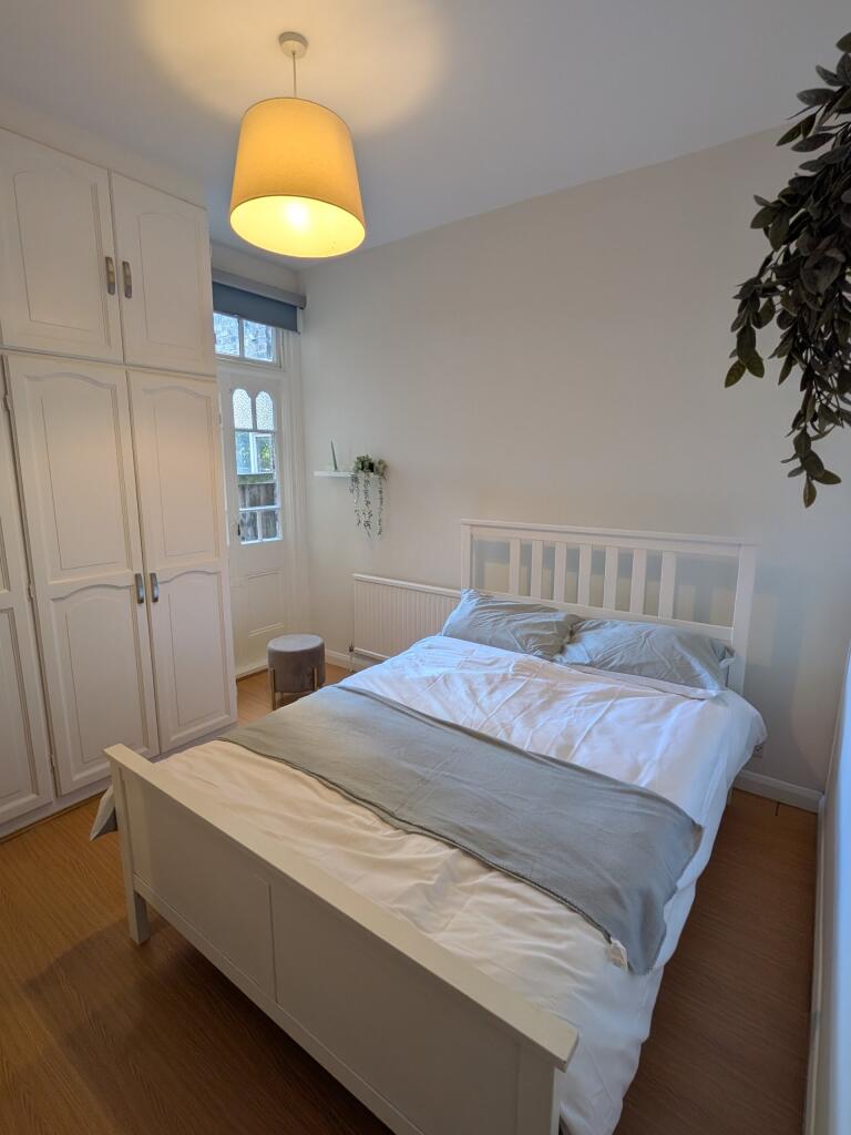 Apartment in London - View 3