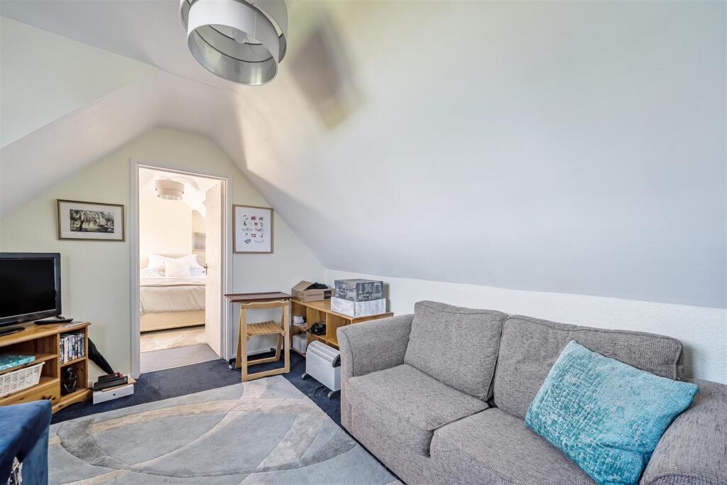 Additional image 21 of Tintinhull Road, Chilthorne Domer, Somerset.