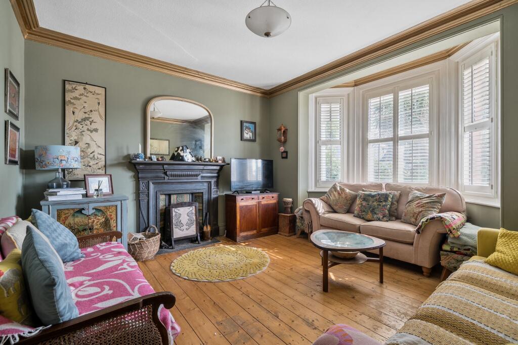 House in Canterbury - View 2