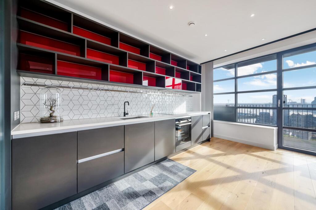 Apartment in London - View 4