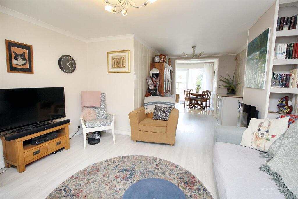 Overdown Road, Tilehurst, Reading – pohled 6