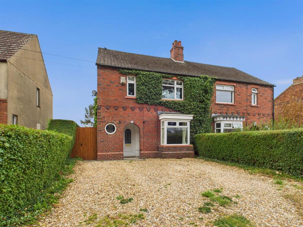 3-bed semi-detached on 58 Spilsby Road, Horncastle, £240,000
