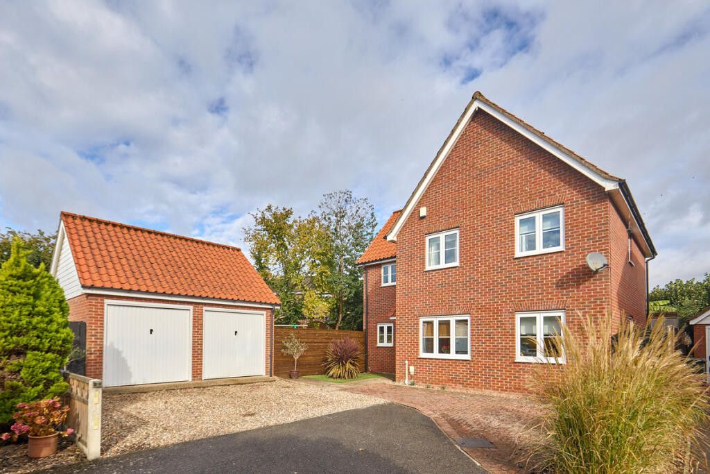 Main image of property: Waterside Gardens, Newton Flotman, NR15