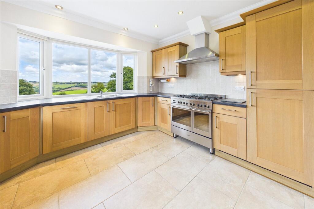 House in Bath - View 3