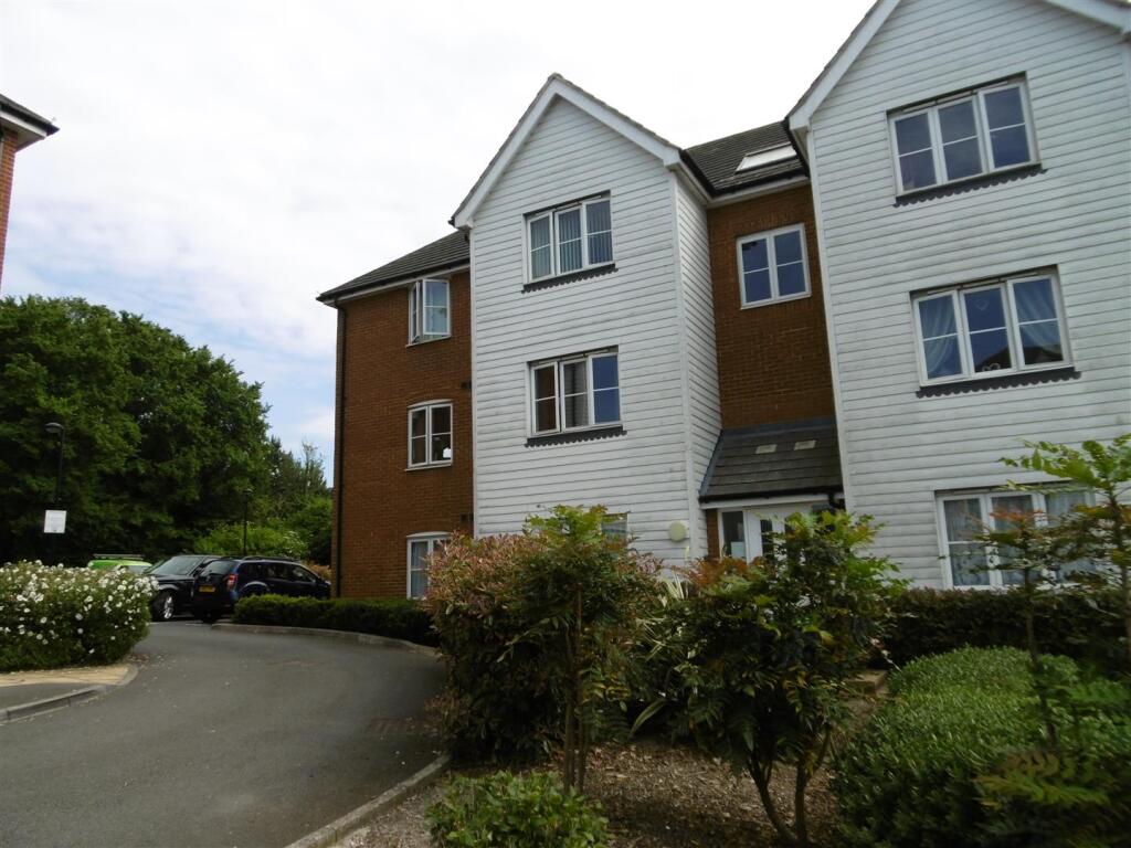 Main image of property: The Links, Herne Bay