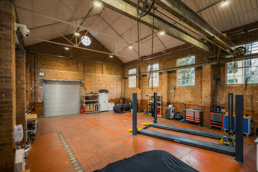 Building 82 edits 18.02.26-7.jpg