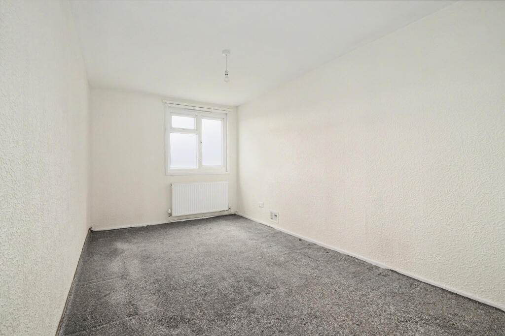 Apartment in Bradford - View 5