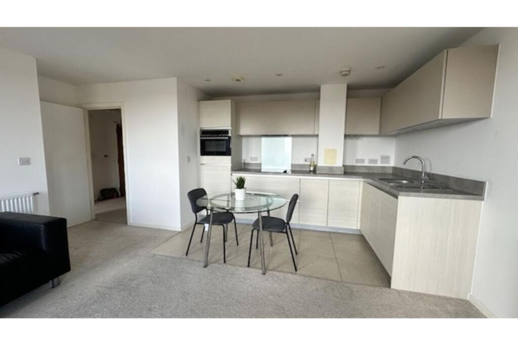 Main image of property: Hastings Road, London, E16