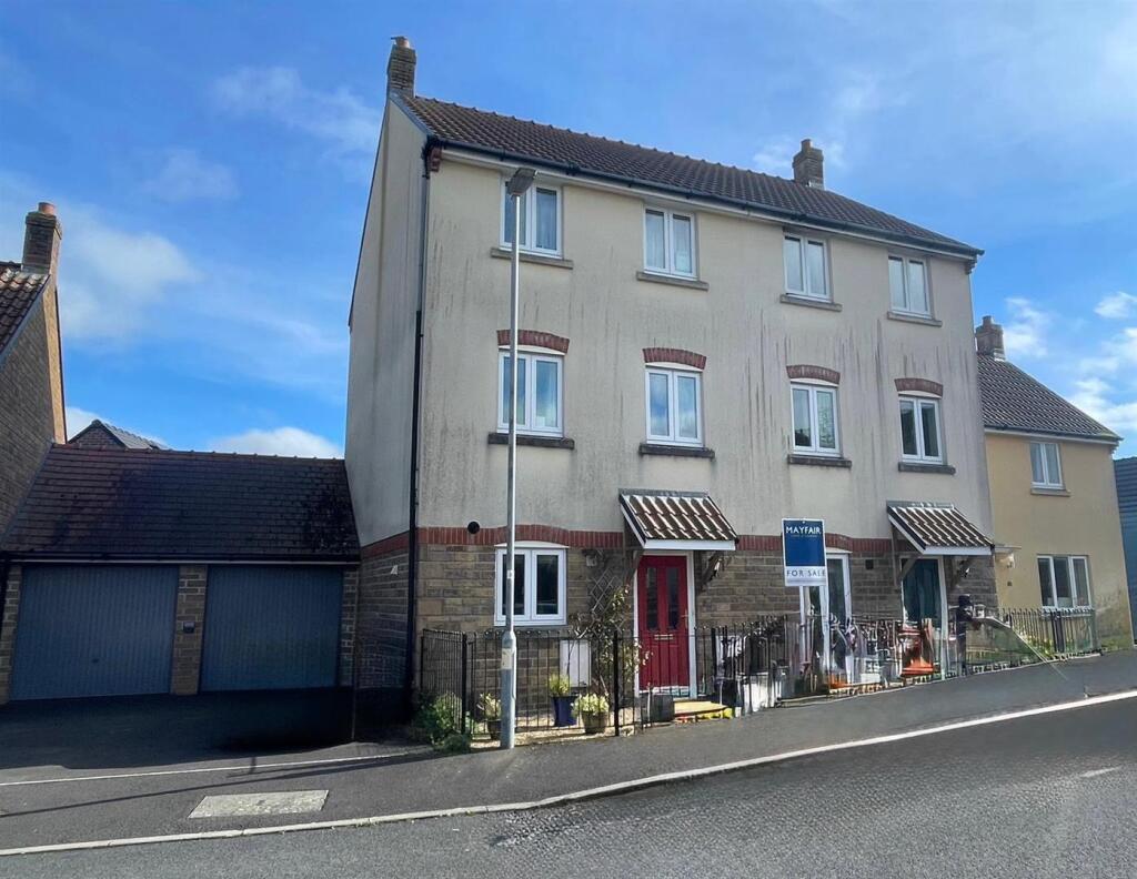 Main image of property: Oak Drive, Crewkerne - GARAGE