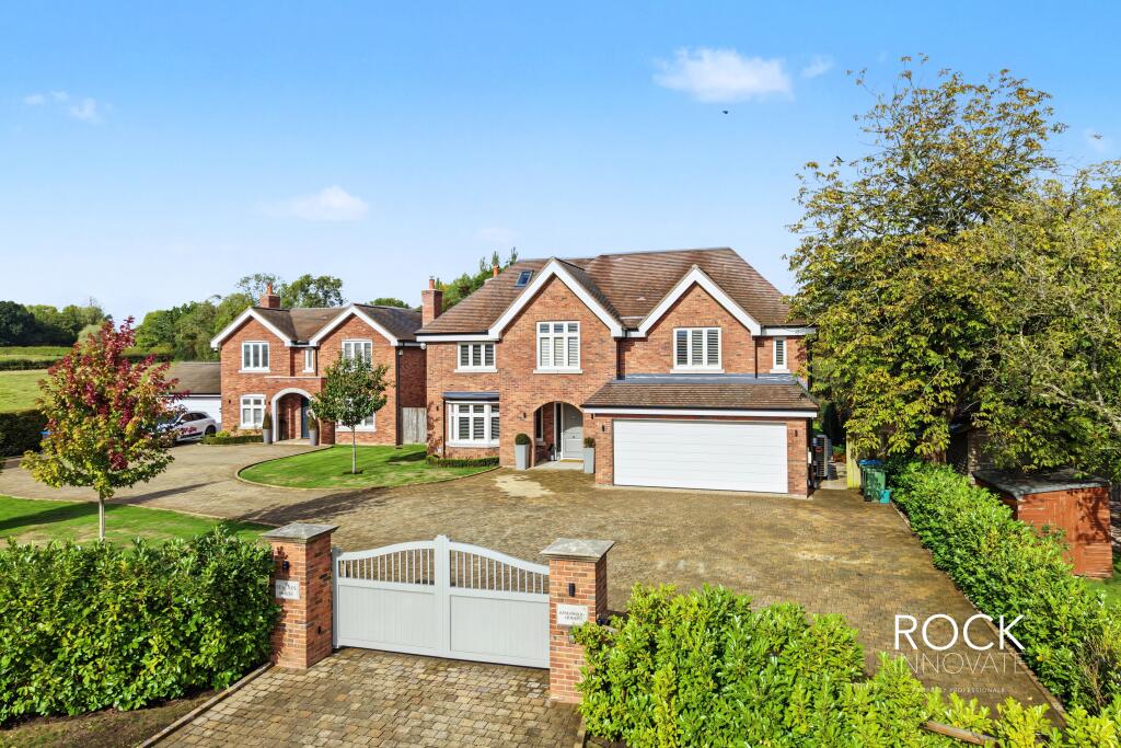 5-bed detached on Kingswood House, Mill Lane, Rowington, Warwickshire, £1,750,000