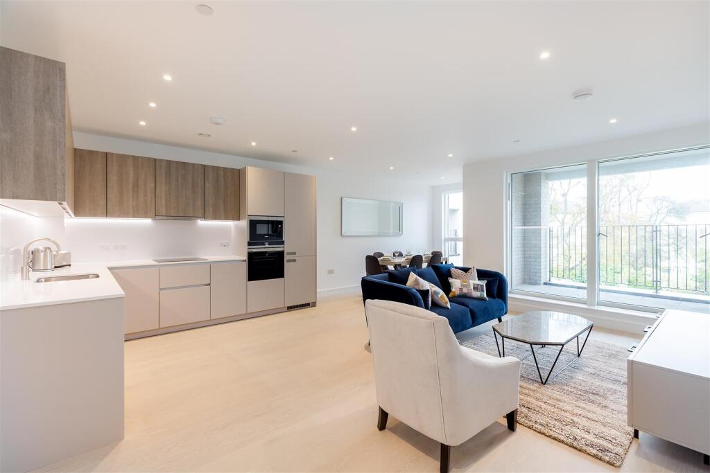 Main image of property: The Avenue, Queens Park NW6
