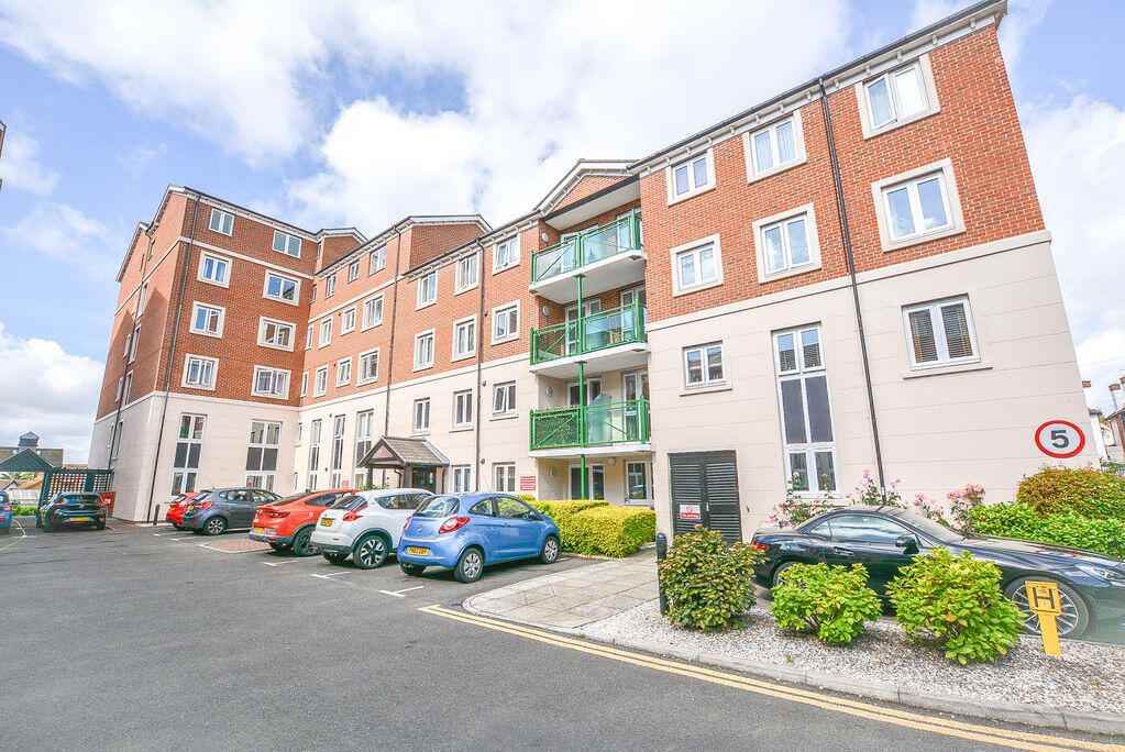 Main image of property: Hamlet Court Road, Westcliff-On-Sea