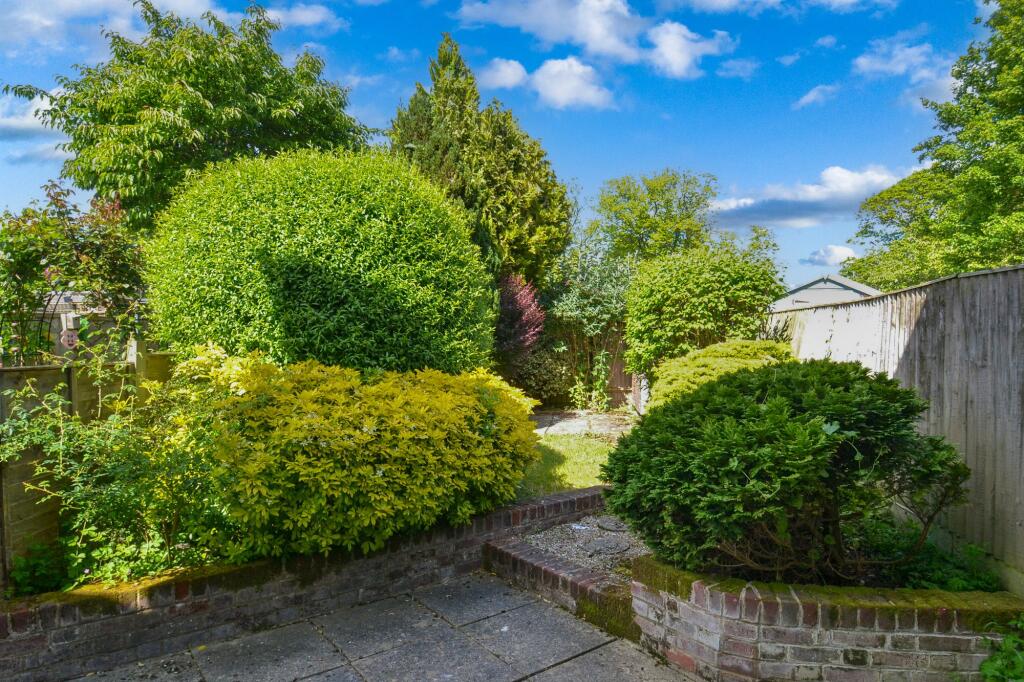 House in Princes Risborough, Buckinghamshire - View 2